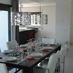 Exclusieve Met Zeezicht En Privezwembad In Atalaia * لورينها