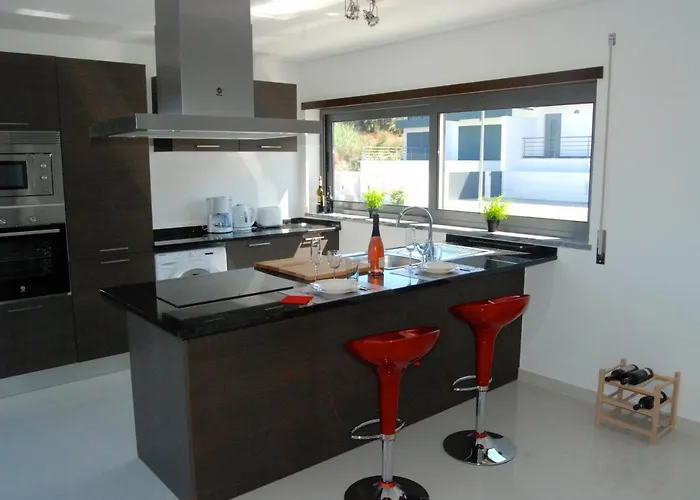 Exclusieve Met Zeezicht En Privézwembad In Atalaia *