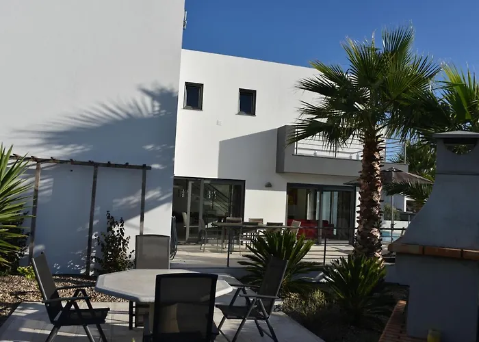 Villa Exclusieve Met Zeezicht En Privézwembad In Atalaia Lourinhã